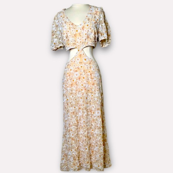 L.I.F.E. Butter Yellow Embroidered Cutout Maxi Dress Sz LRG Cottagecore Daisy - Picture 1 of 6